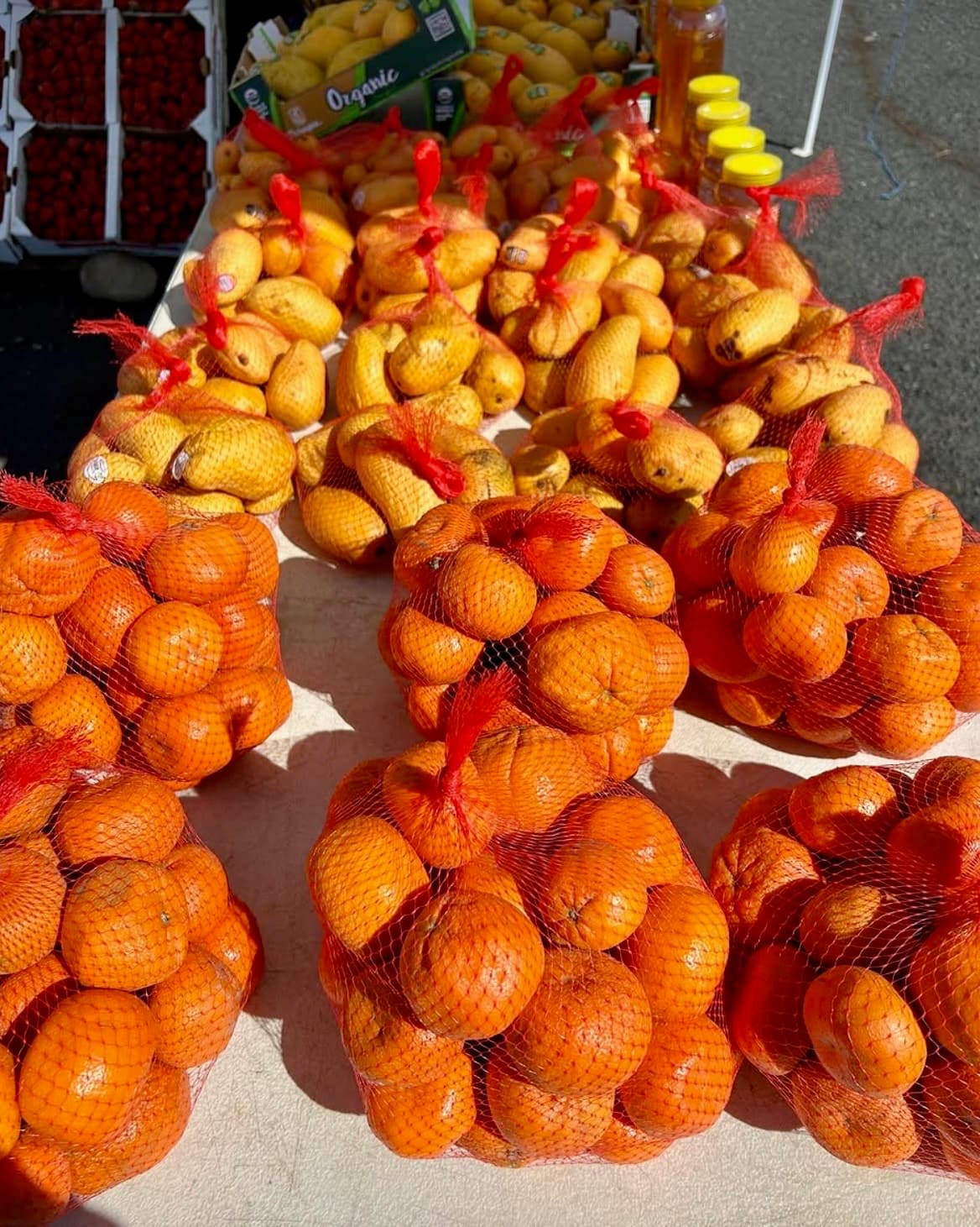 Cítricos y fruta dulce